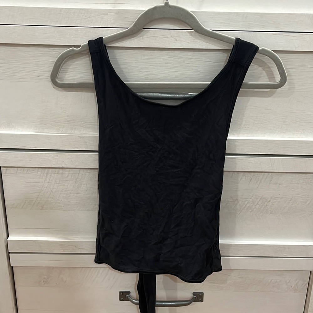 Lululemon tank. Tie back racer back